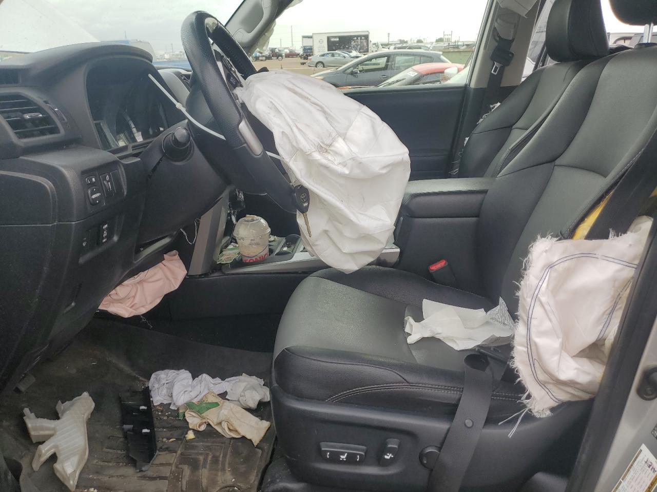 2016 Toyota 4Runner Sr5/Sr5 Premium - Фото 7