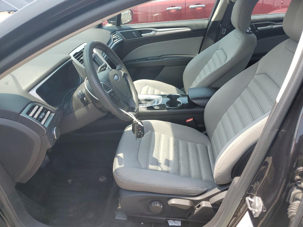 2014 Ford Fusion S - Фото 7