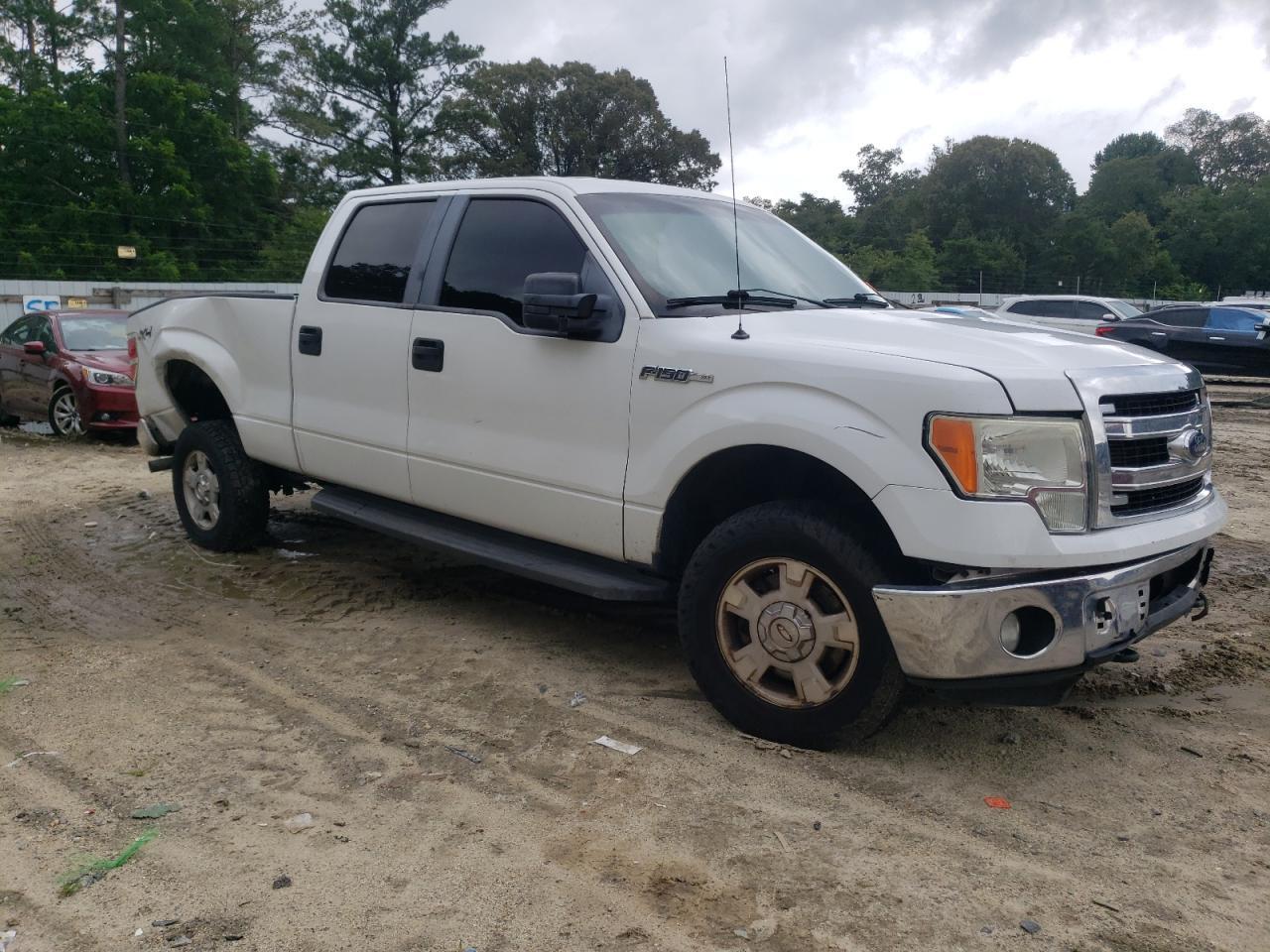 2013 Ford F150 Supercrew - Image 4