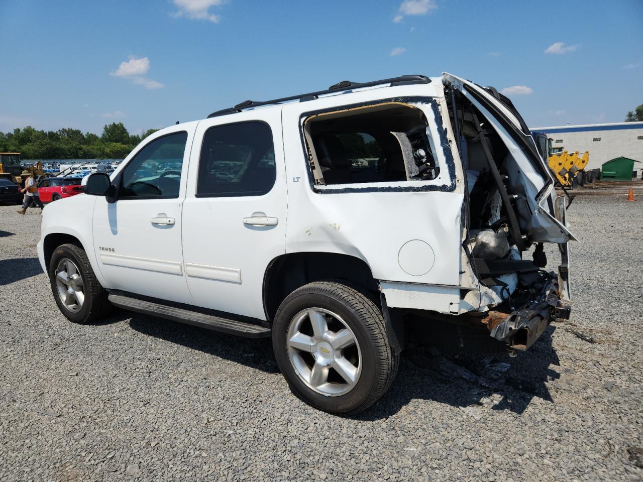 2011 Chevrolet Tahoe K1500 Lt - Фото 2