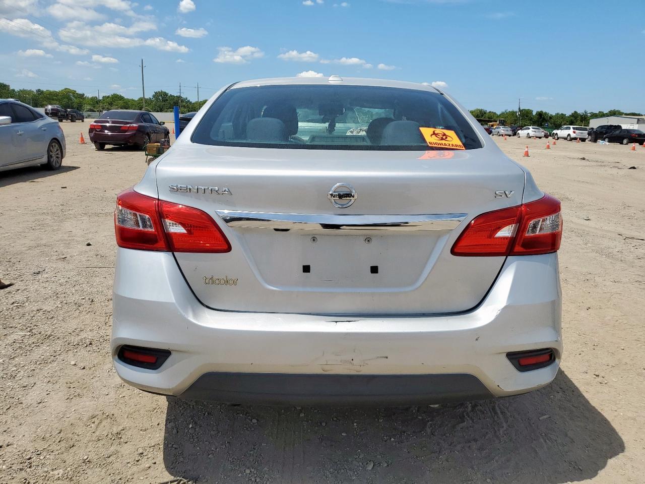 2018 Nissan Sentra S - Фото 6