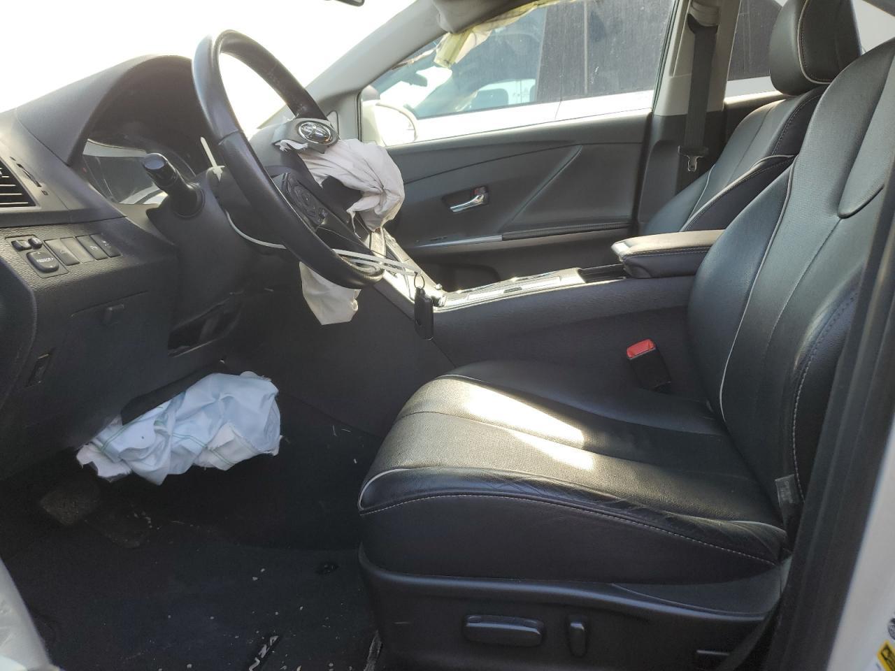 2015 Toyota Venza Le - Фото 7