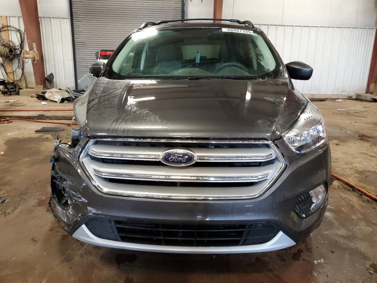 2018 Ford Escape Se - Фото 5