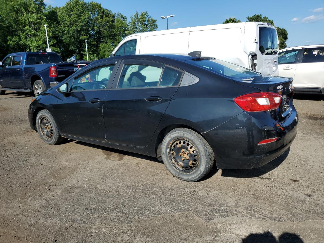 2016 Chevrolet Cruze Ls - Фото 2