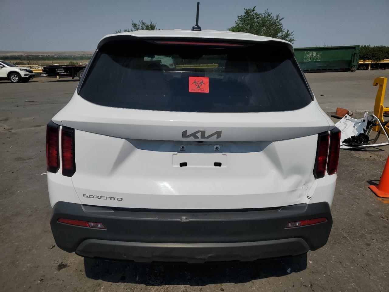 2023 Kia Sorento Lx - Image 6