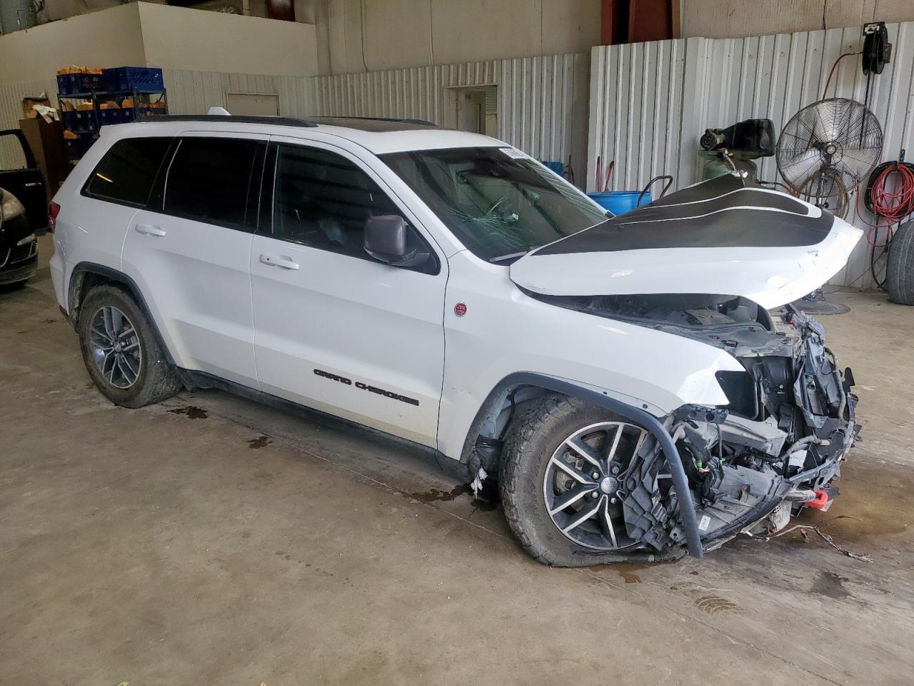 2017 Jeep Grand Cherokee Trailhawk - Фото 4