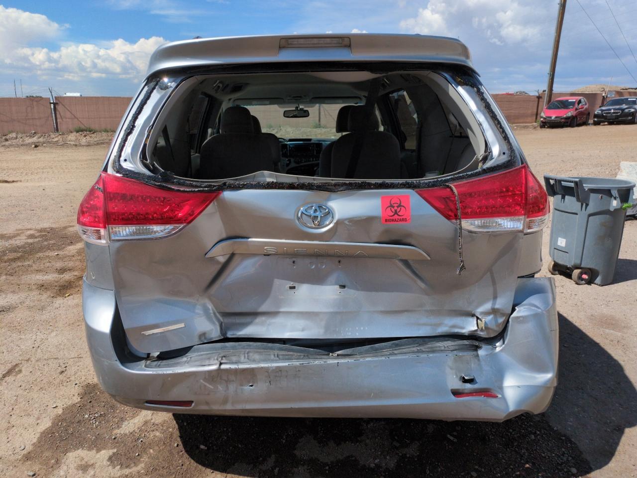 2013 Toyota Sienna Le - Фото 6