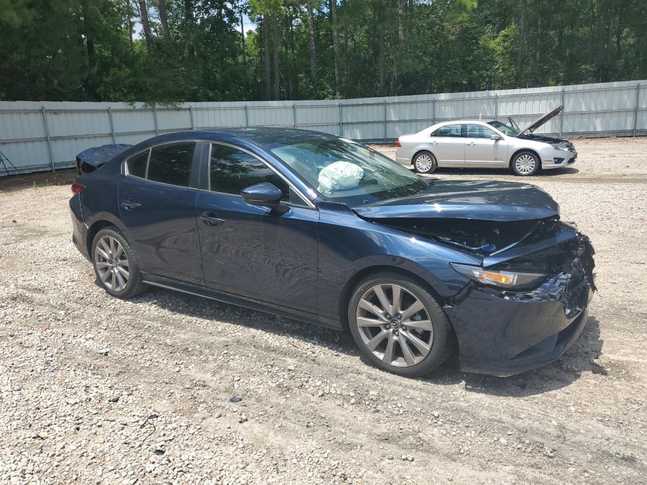 2022 Mazda 3 Select - Image 4