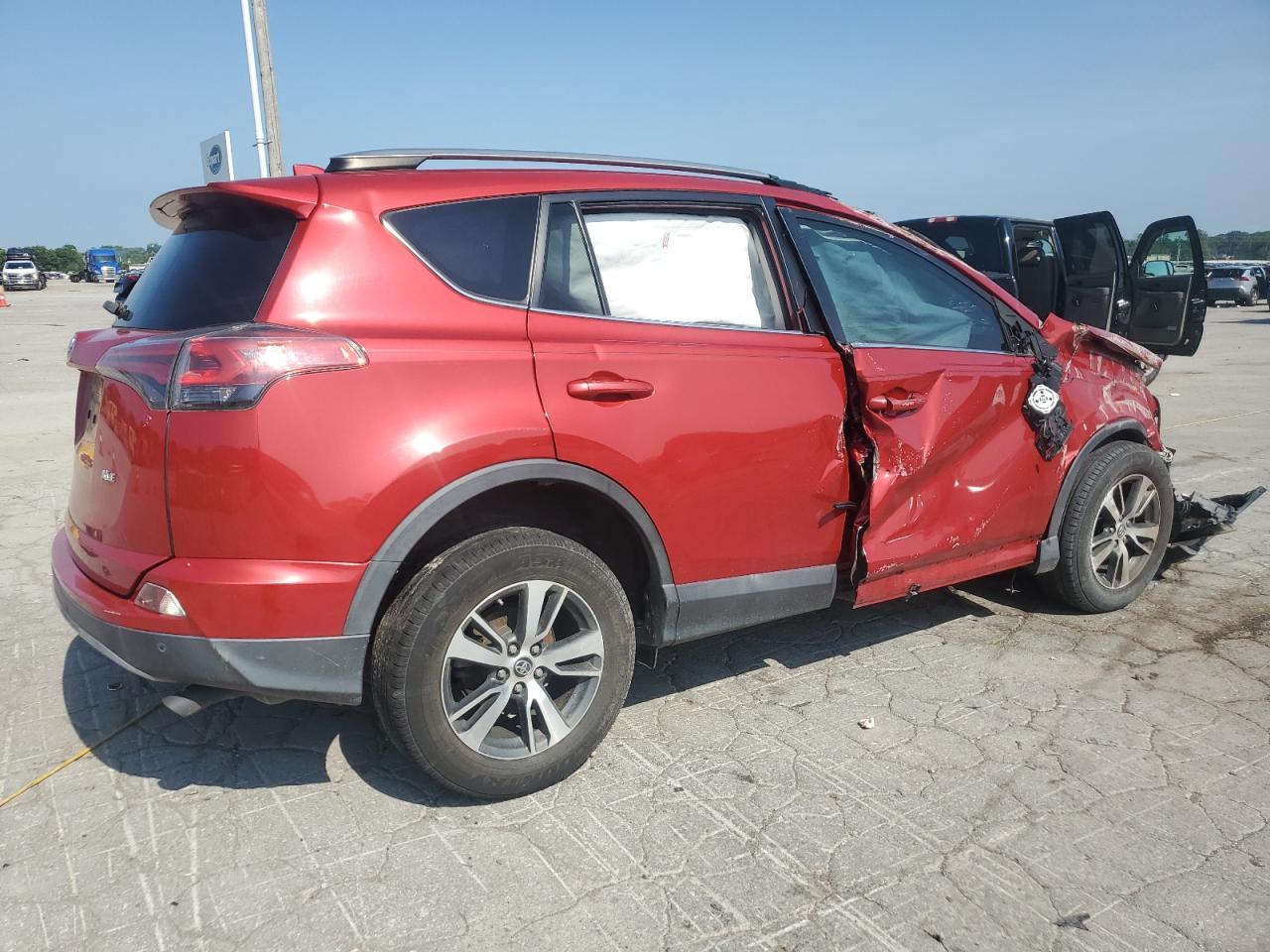2017 Toyota Rav4 Xle - Фото 3