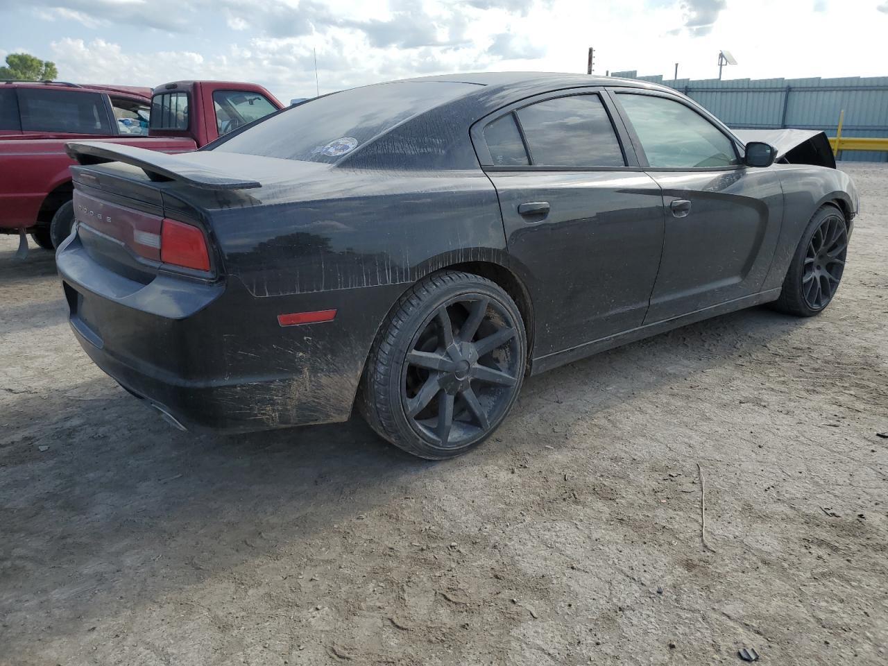 2014 Dodge Charger Se - Image 3