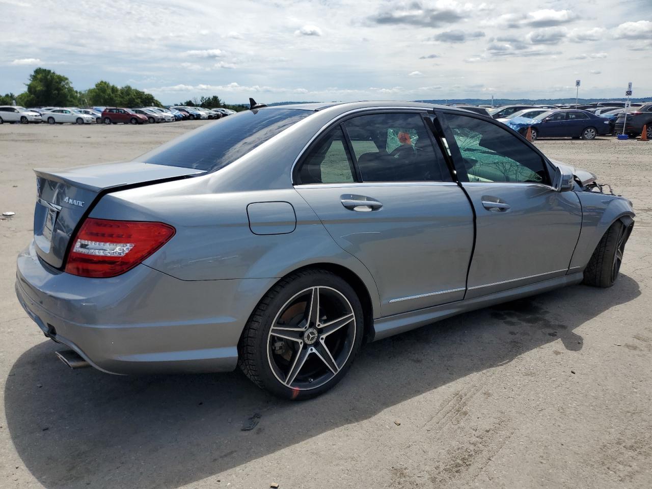 2013 Mercedes-Benz C 300 4Matic - Фото 3