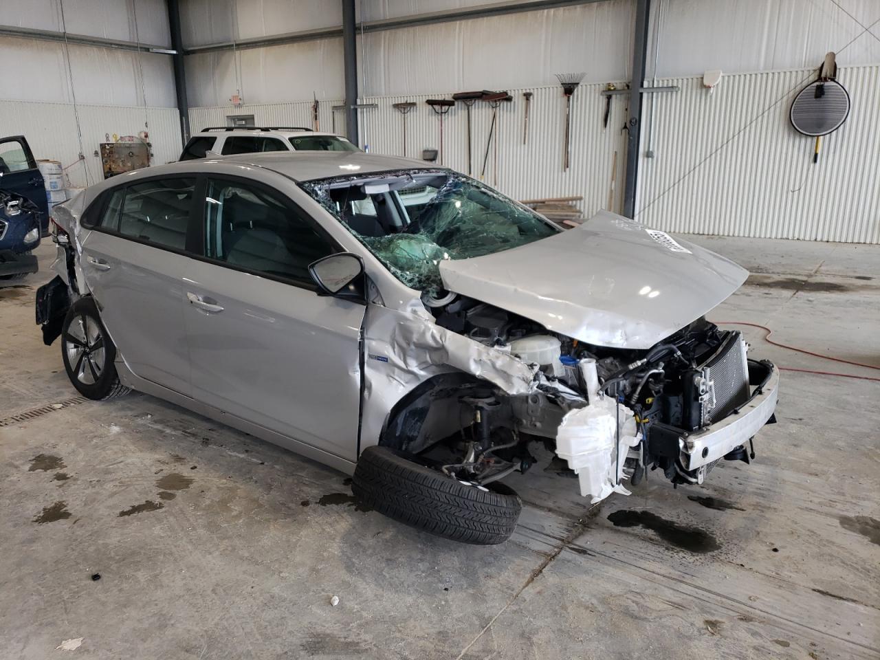 2019 Hyundai Ioniq Blue - Image 4