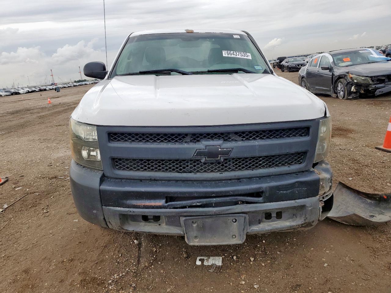 2011 Chevrolet Silverado C1500 - Фото 5