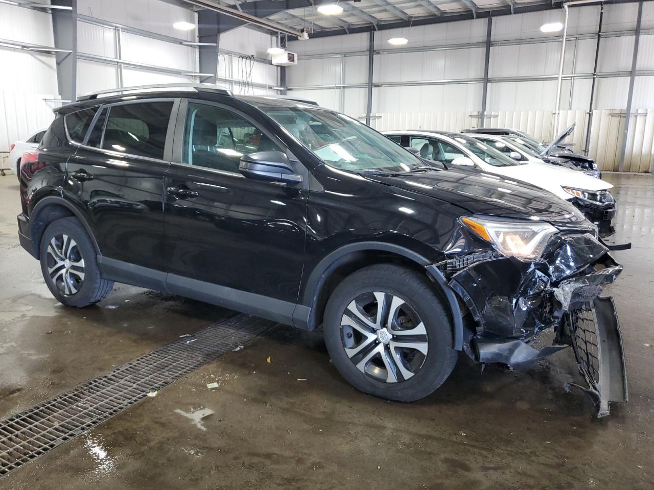 2017 Toyota Rav4 Le - Фото 4