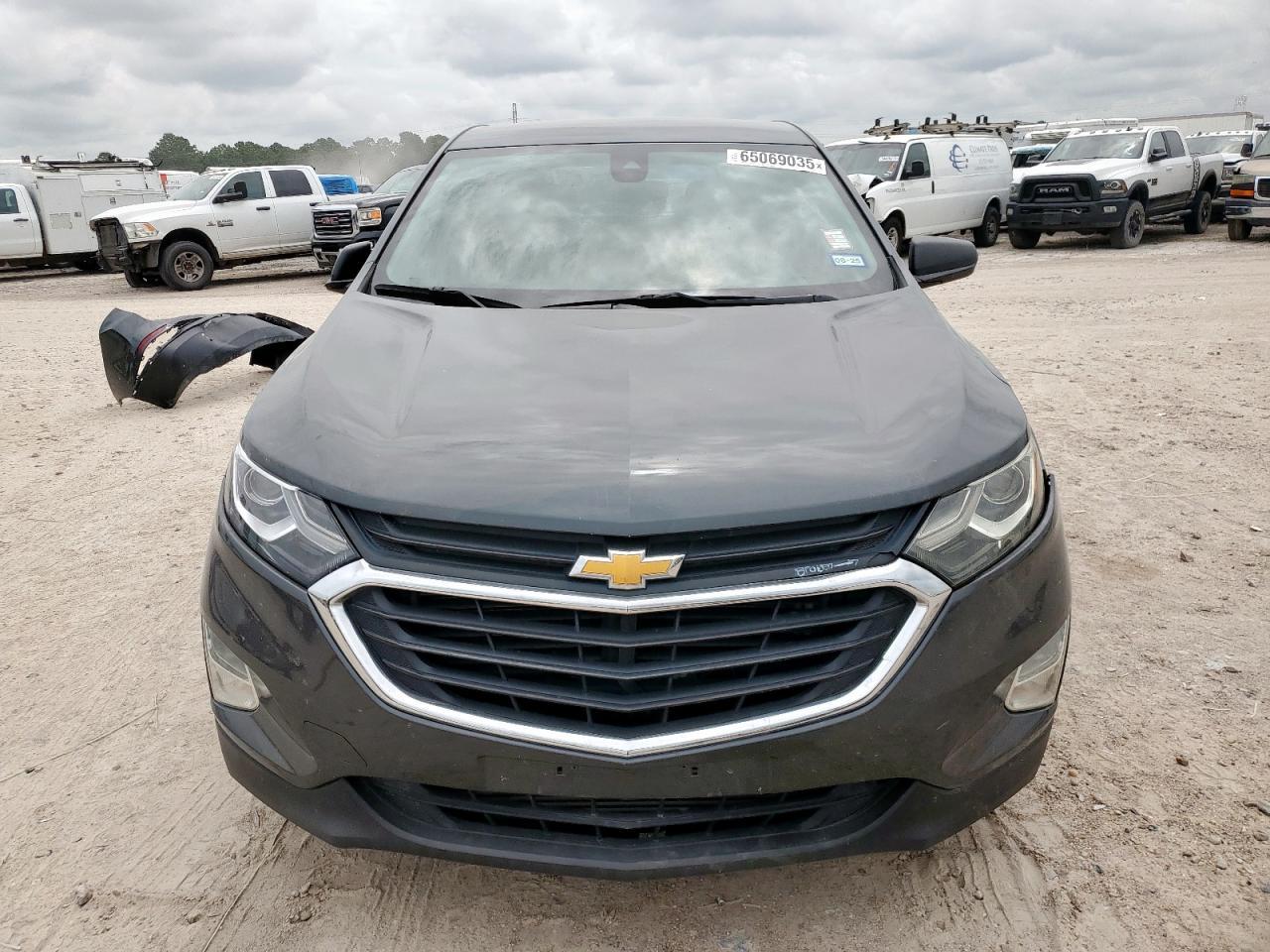 2020 Chevrolet Equinox Ls - Image 5