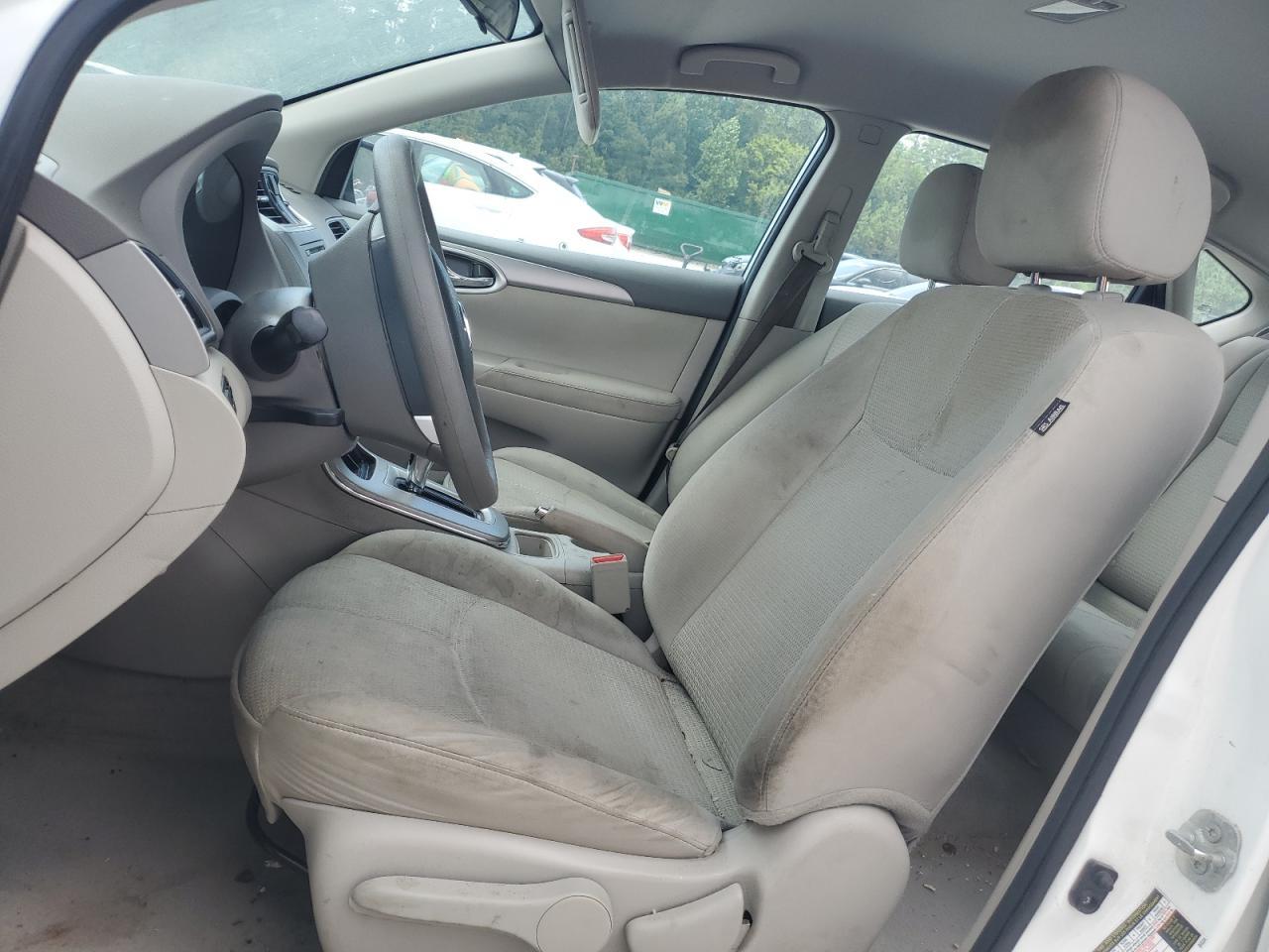 2014 Nissan Sentra S - Фото 7