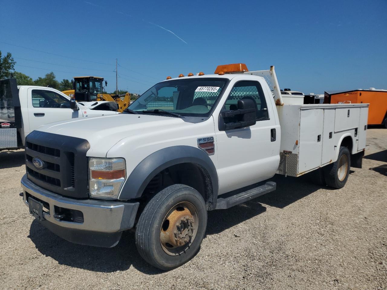 2010 Ford F550 Super Duty Utility / Service Truck - Фото 2