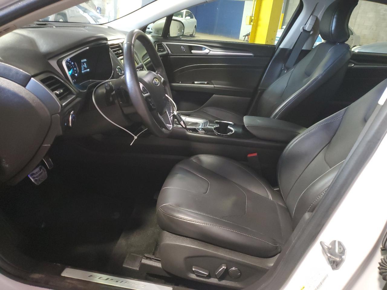 2016 Ford Fusion Titanium - Image 7
