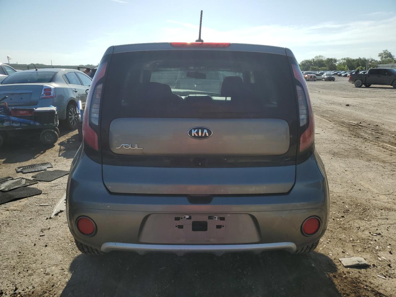 2018 Kia Soul + - Image 6