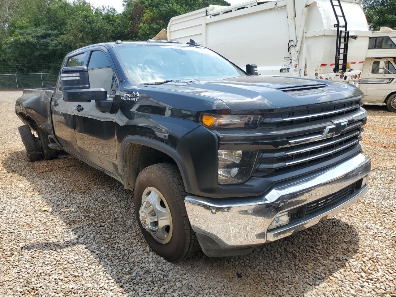 2021 Chevrolet Silverado K3500 High Country - Image 4