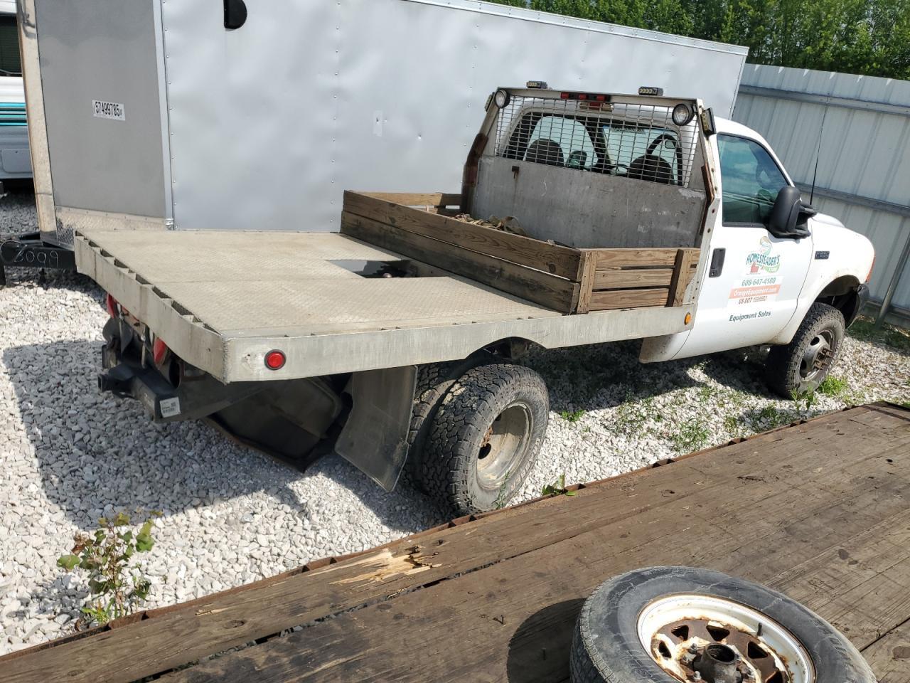 2000 Ford Super Duty F-350 W/D - Фото 3