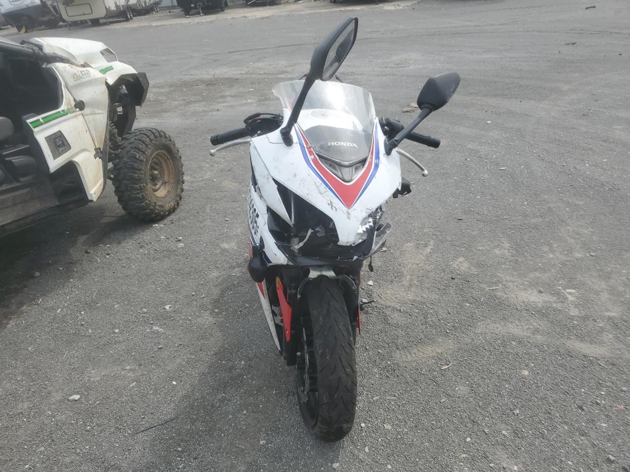 2014 Honda Cbr500 R - Image 2