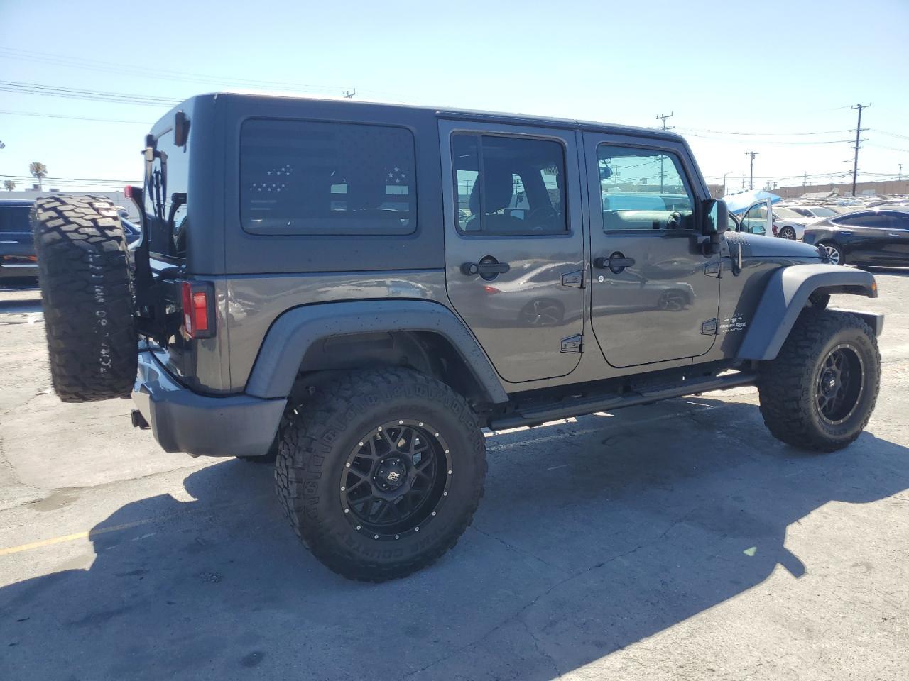 2018 Jeep Wrangler Unlimited Sport - Фото 3