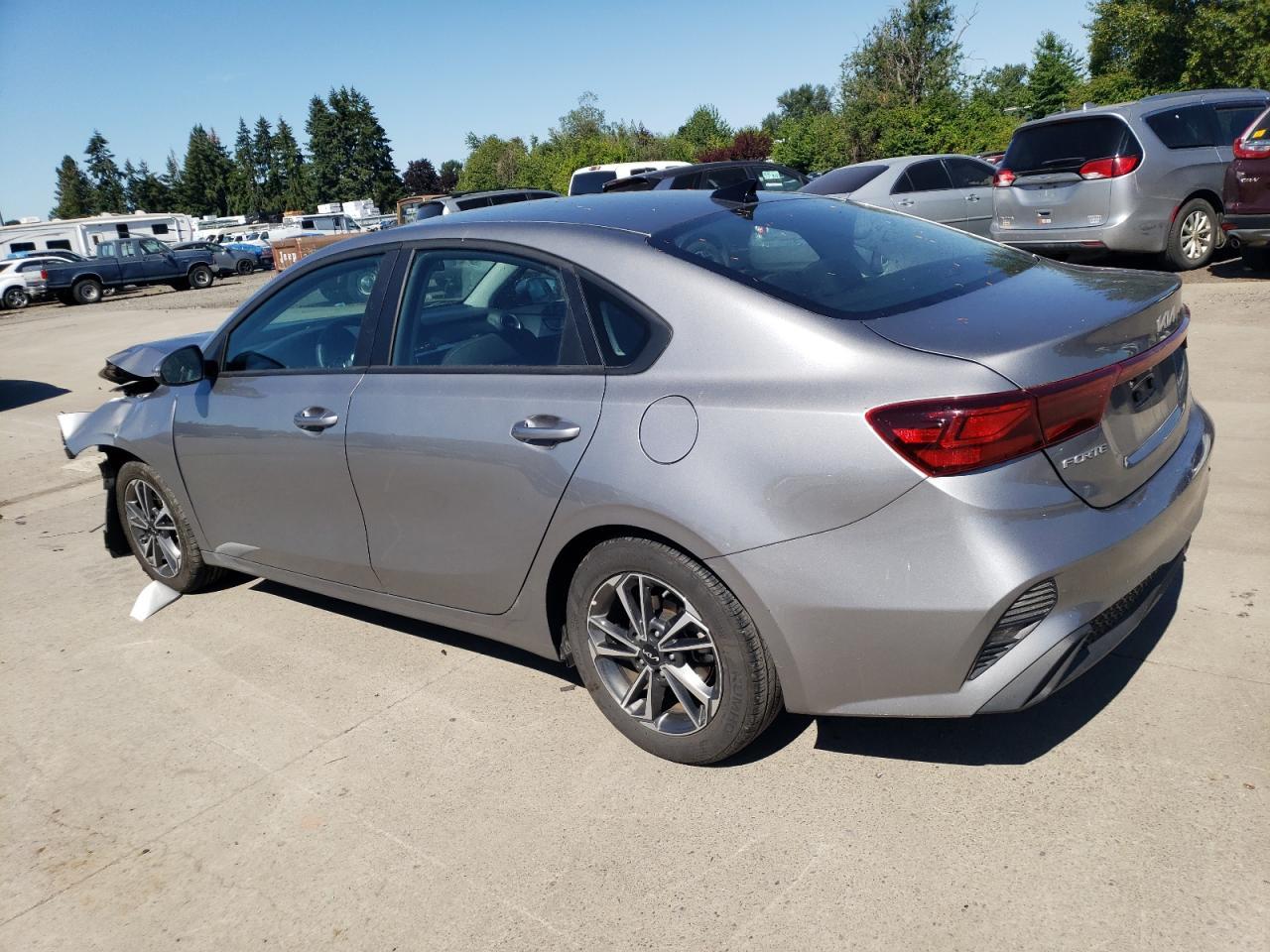 2023 Kia Forte Lx - Фото 2