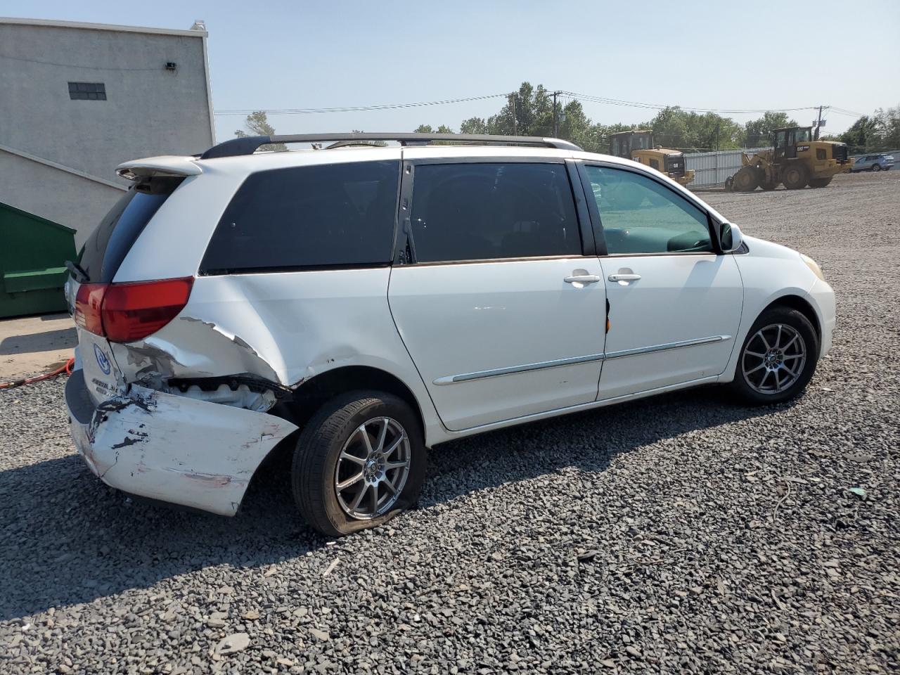 2004 Toyota Sienna Xle - Фото 3