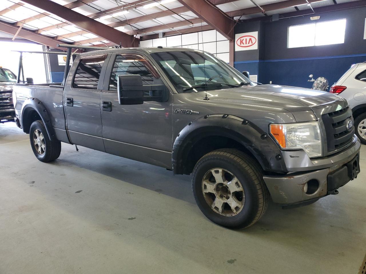 2010 Ford F150 Supercrew - Image 4