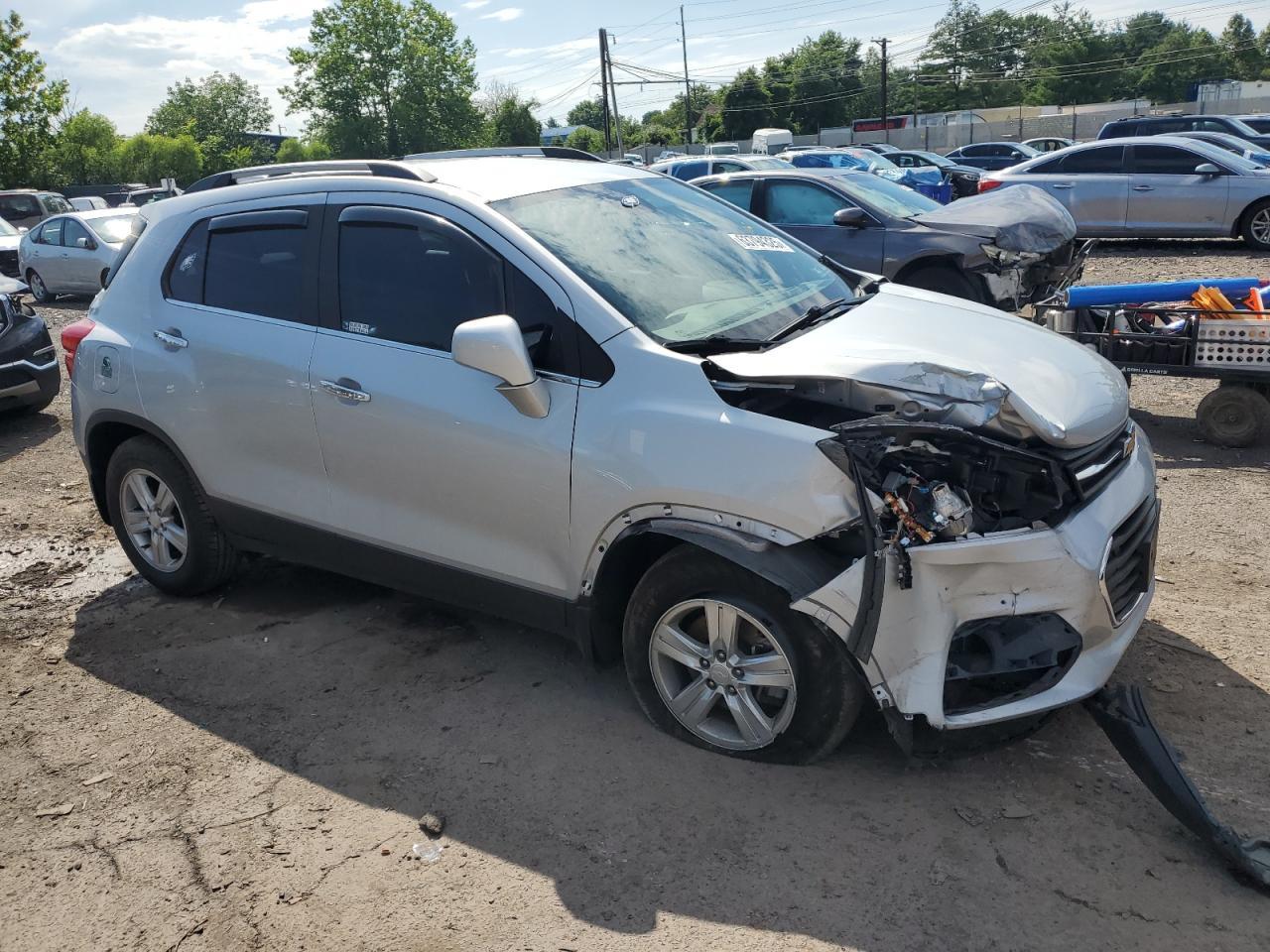 2018 Chevrolet Trax 1Lt - Image 4