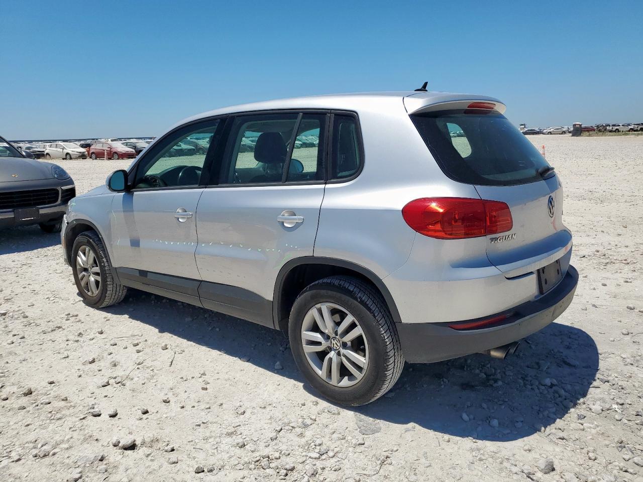 2014 Volkswagen Tiguan S - Image 2