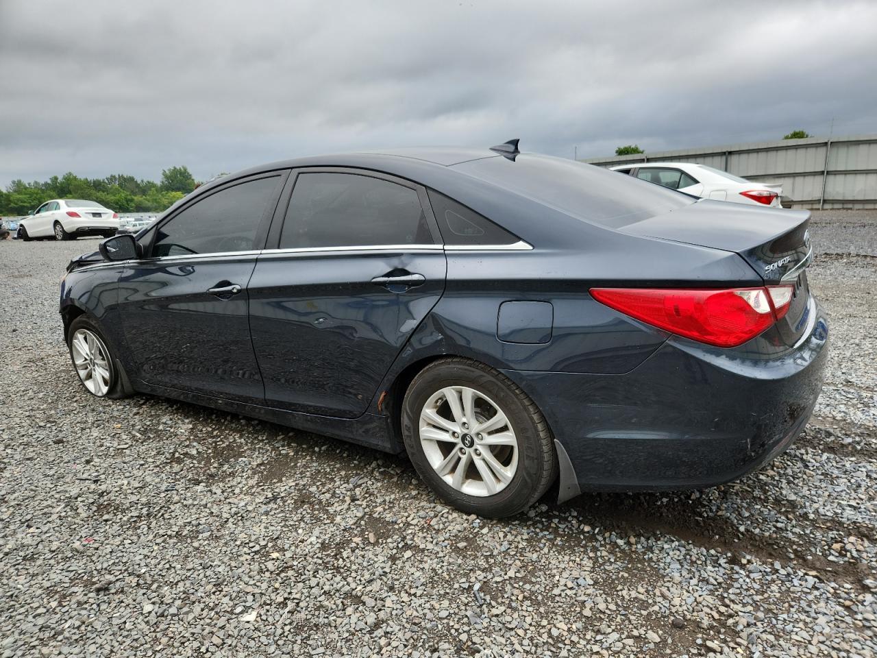 2013 Hyundai Sonata Gls - Фото 2