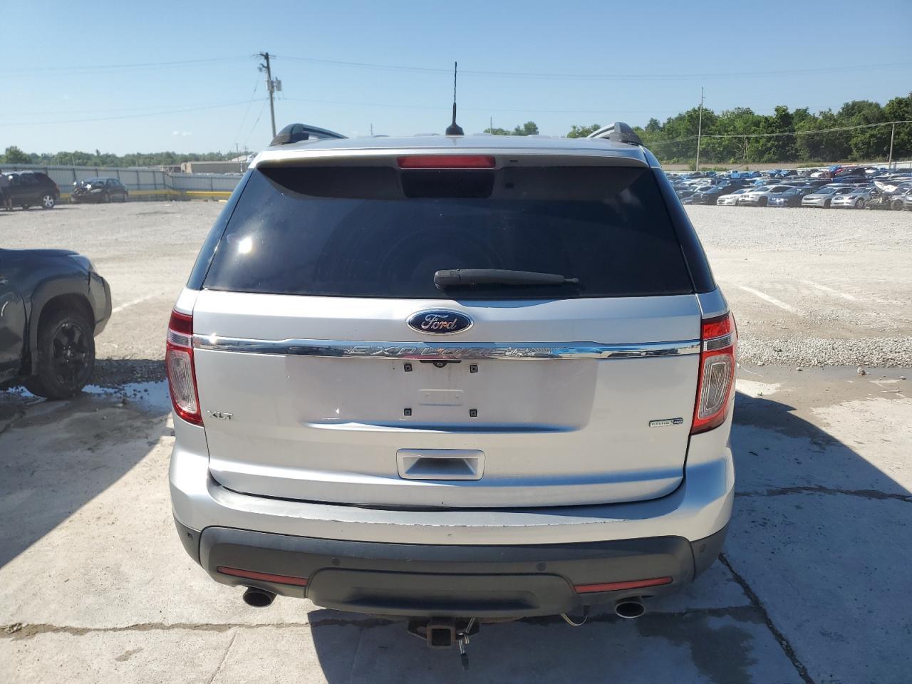 2014 Ford Explorer Xlt - Фото 6