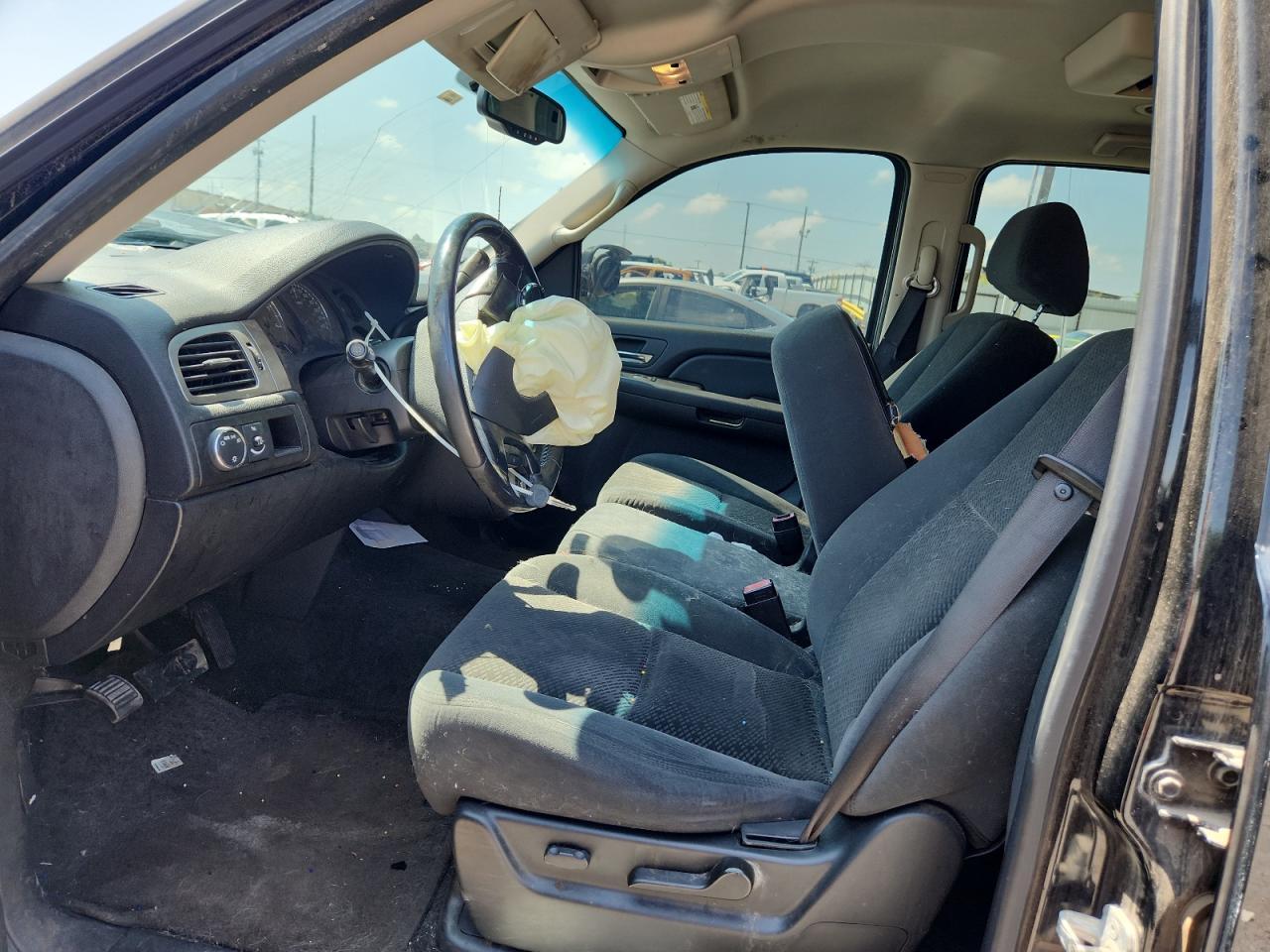 2007 Chevrolet Tahoe C1500 - Image 7