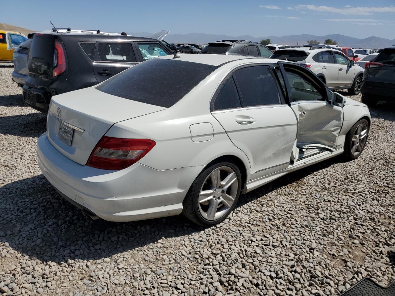 2011 Mercedes-Benz C 300 - Image 3