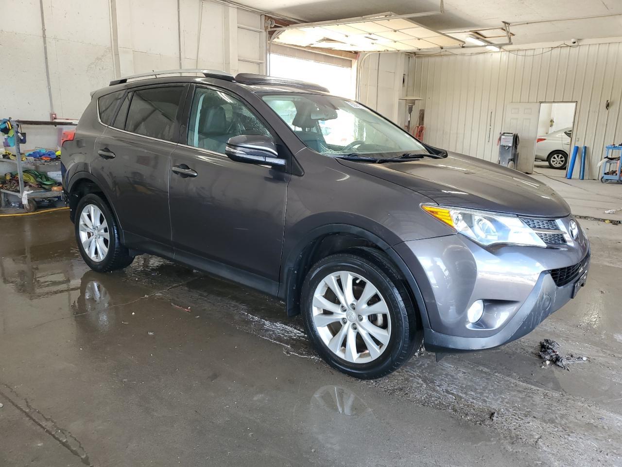 2014 Toyota Rav4 Limited - Image 4