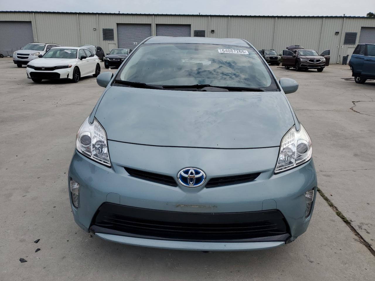 2015 Toyota Prius - Фото 5