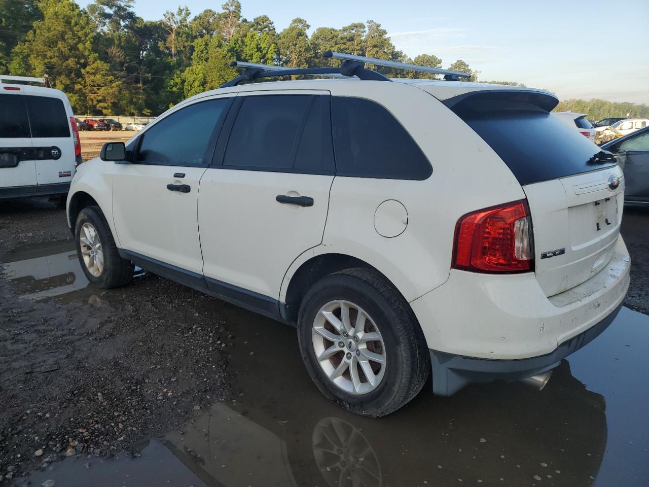 2013 Ford Edge Se - Image 2