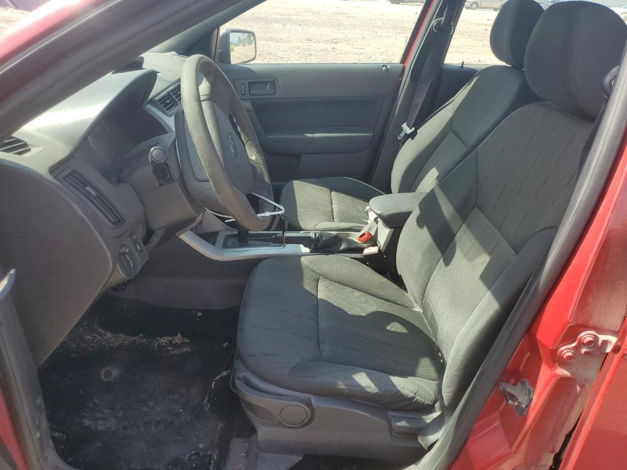 2010 Ford Focus Se - Фото 7