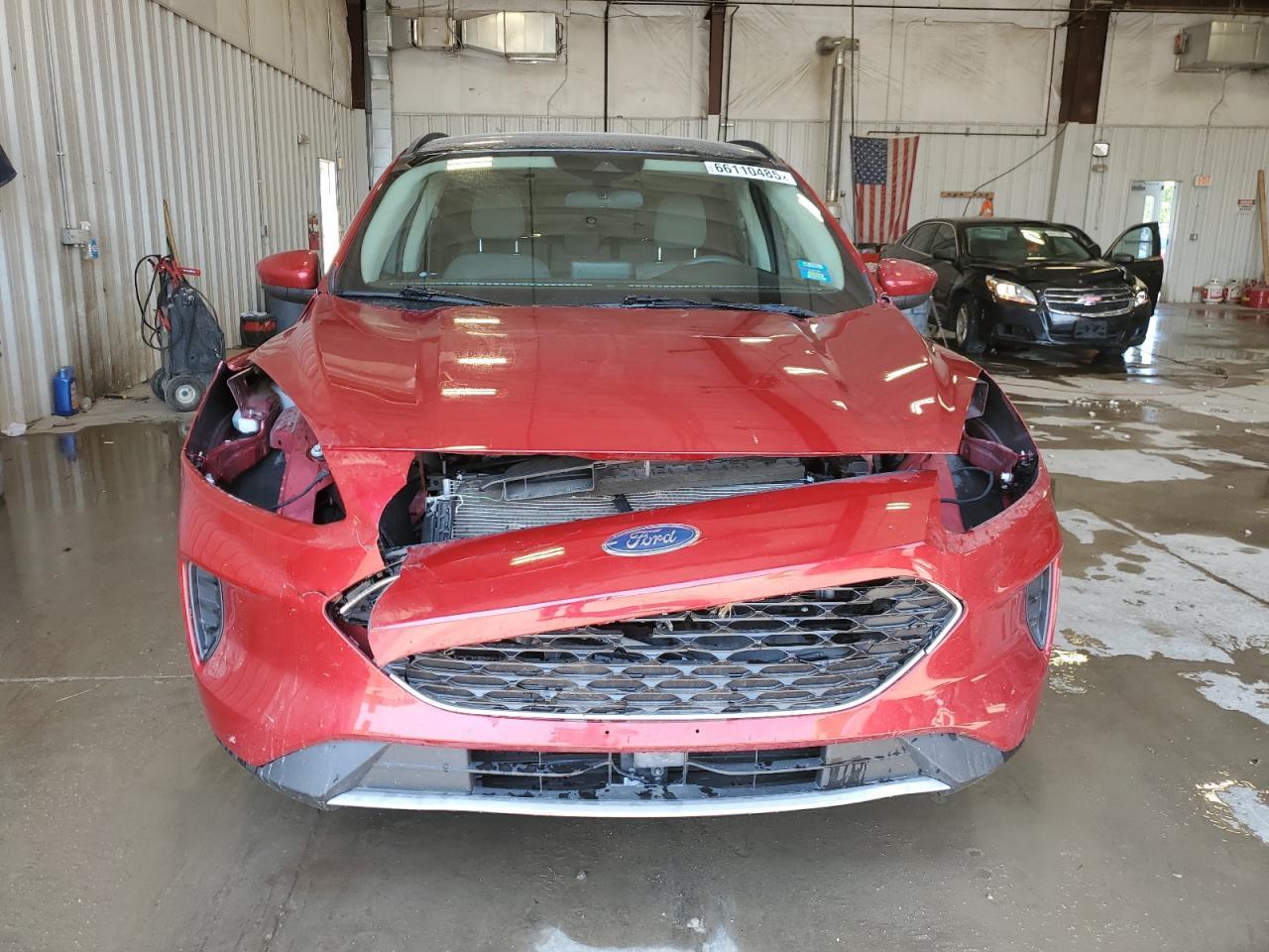 2020 Ford Escape Se - Фото 5