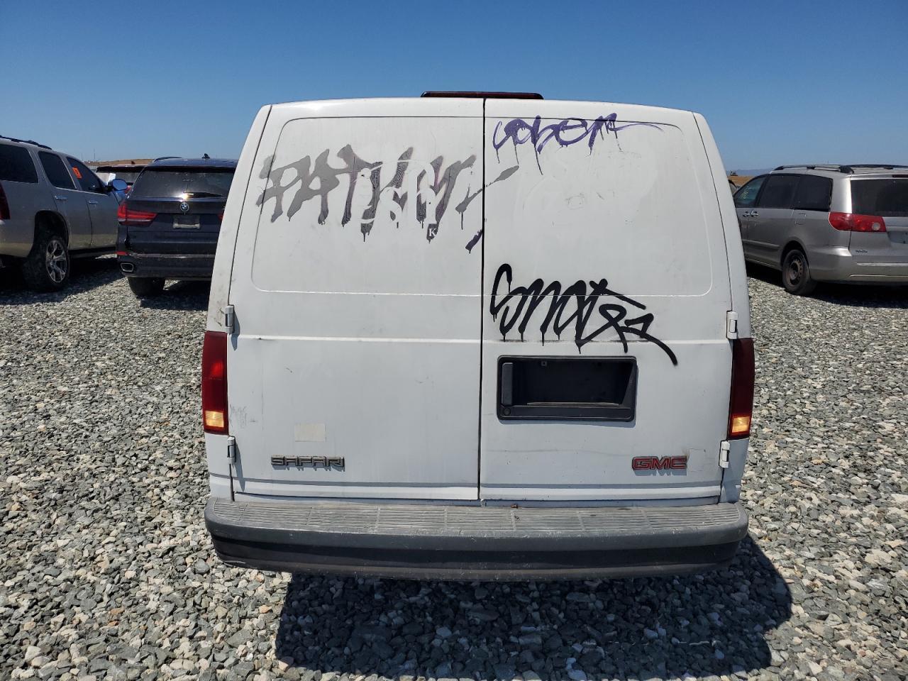 2003 GMC Safari Xt - Фото 6