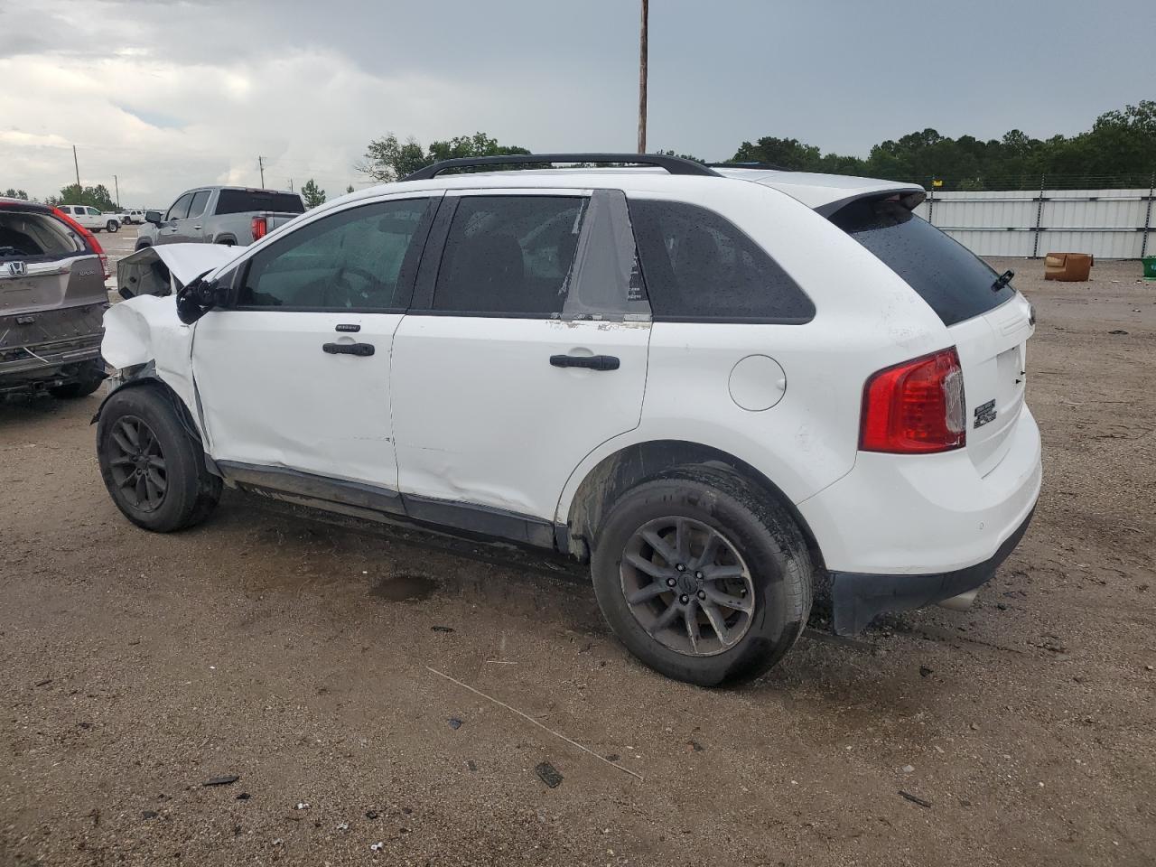 2014 Ford Edge Se - Фото 2