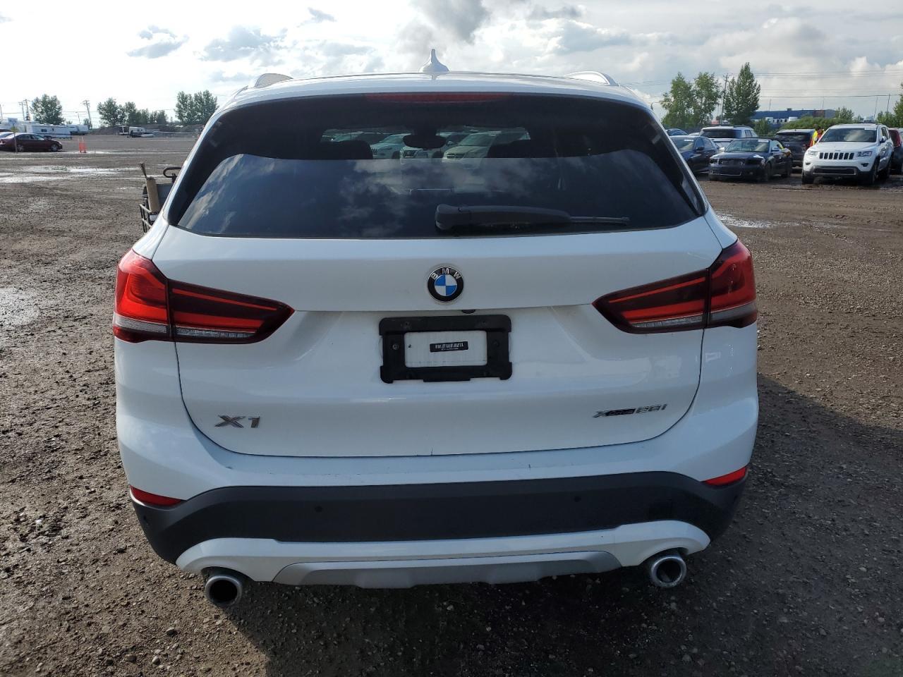 2021 BMW X1 xDrive28I - Image 6