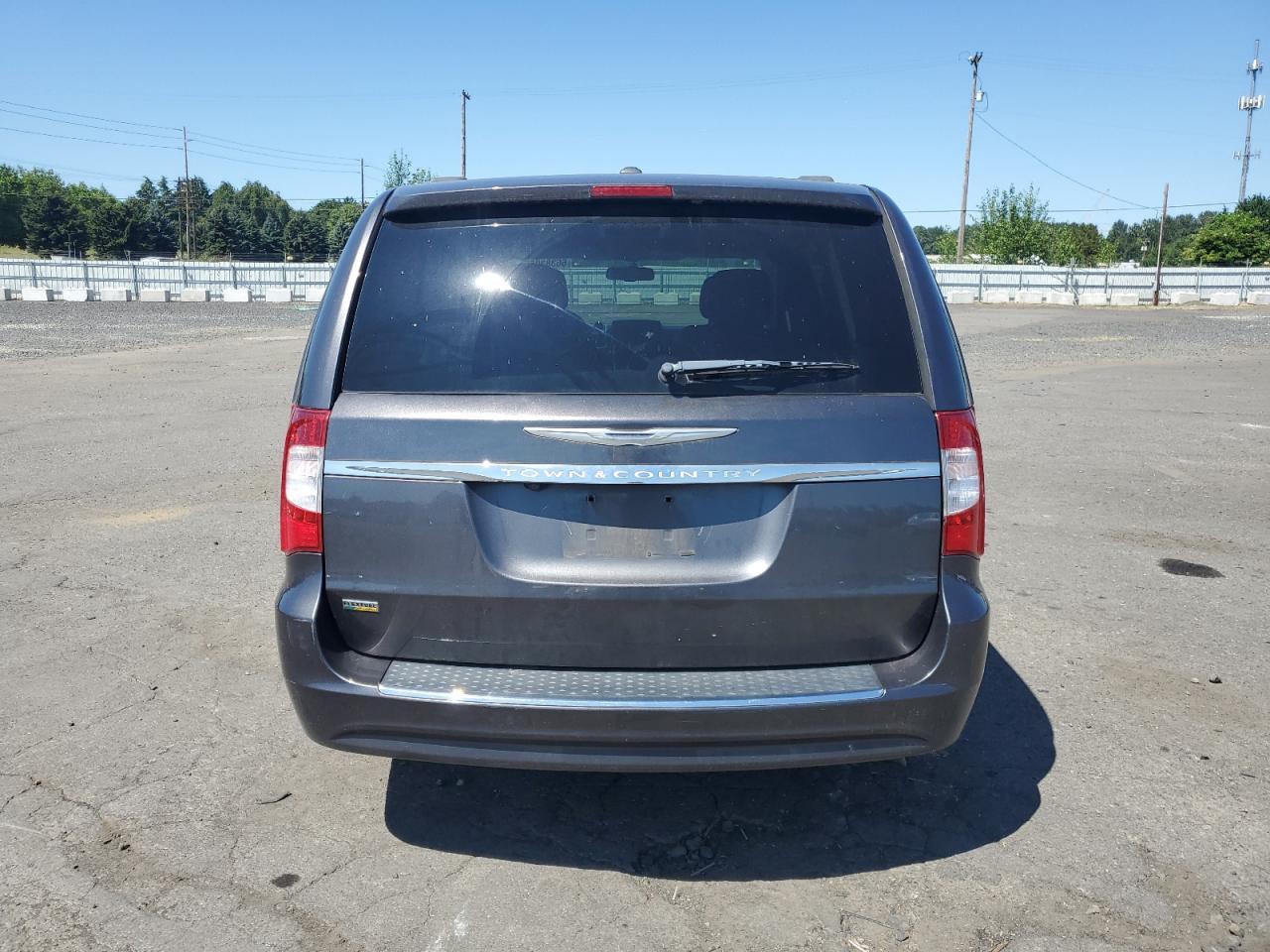 2015 Chrysler Town & Country Touring Touring - Image 6