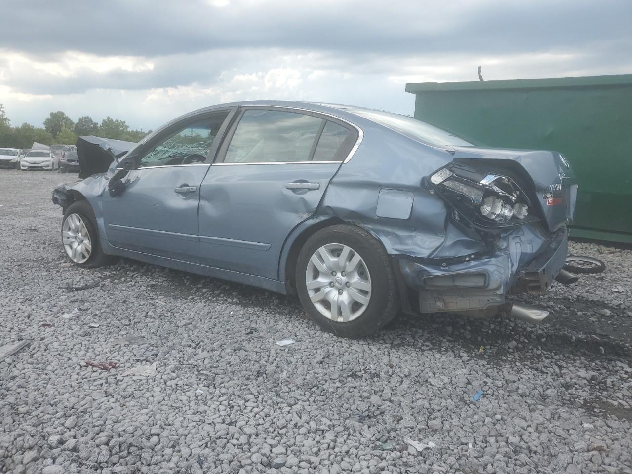 2011 Nissan Altima Base - Фото 2