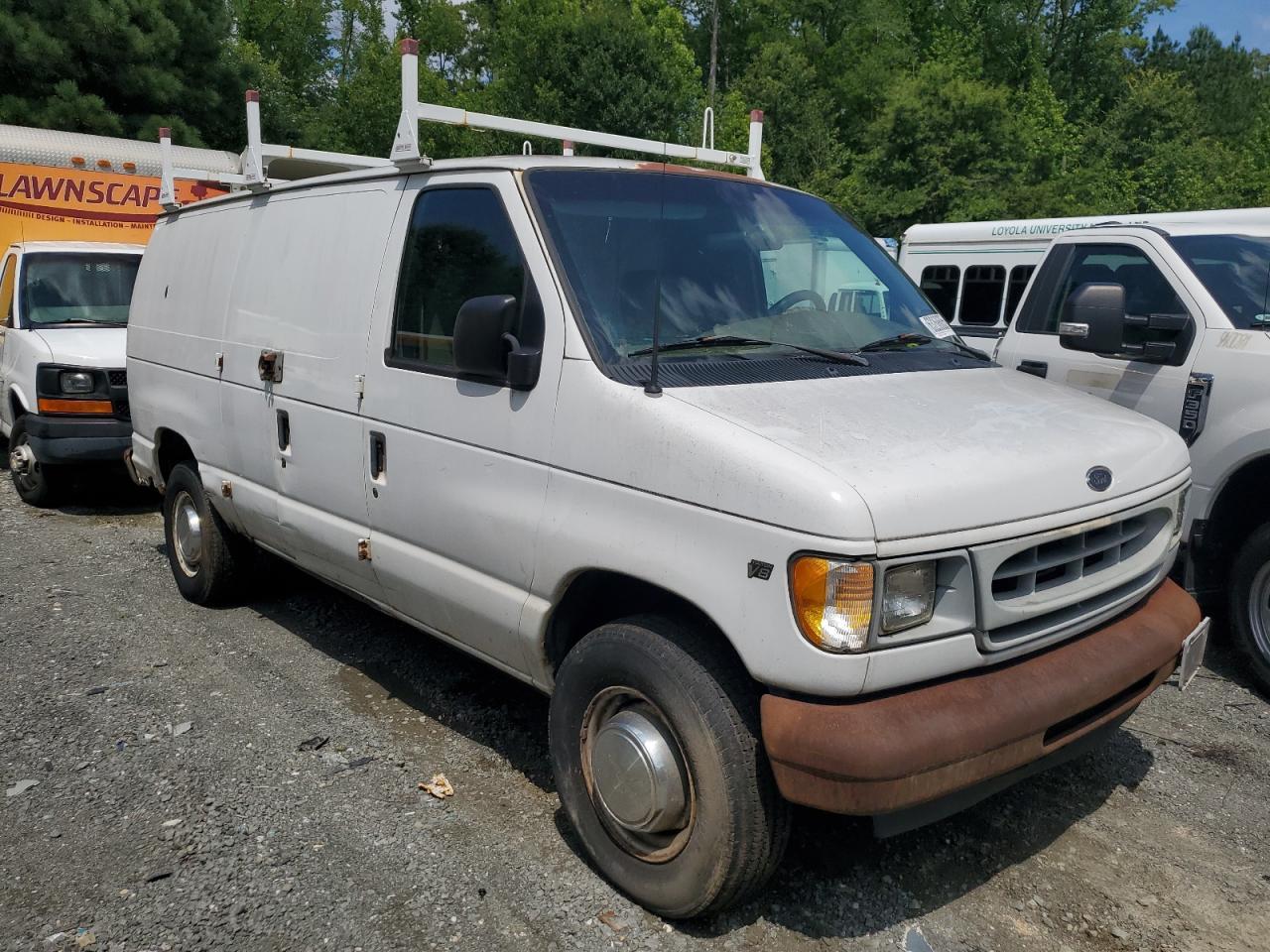 2002 Ford Econoline E350 Super Duty Van - Фото 4