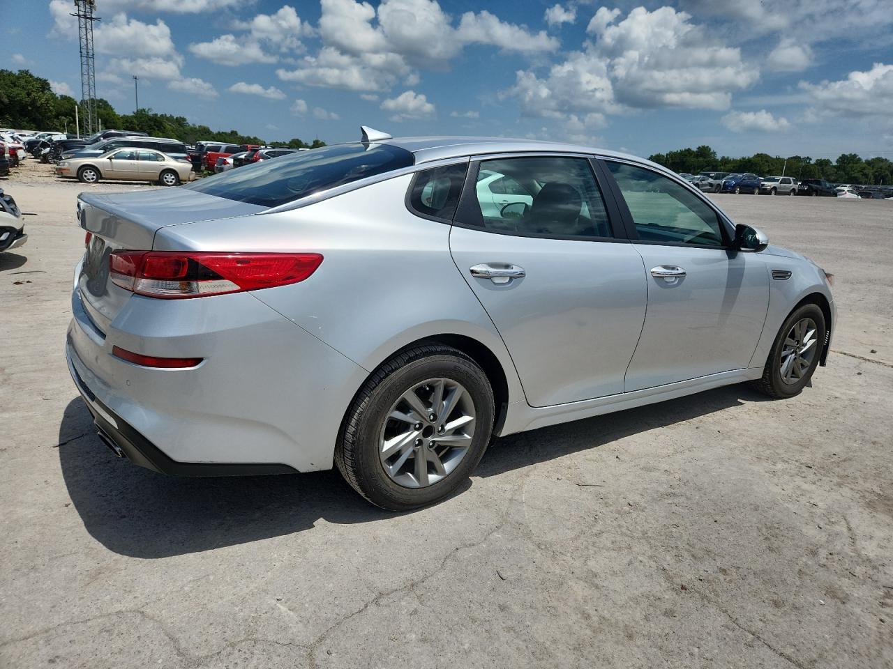 2019 Kia Optima Lx - Фото 3