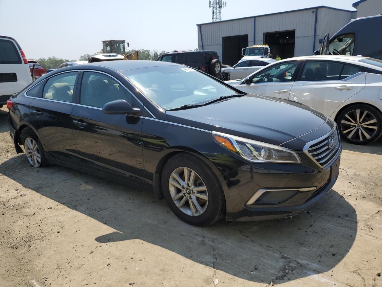 2017 Hyundai Sonata Se - Image 4