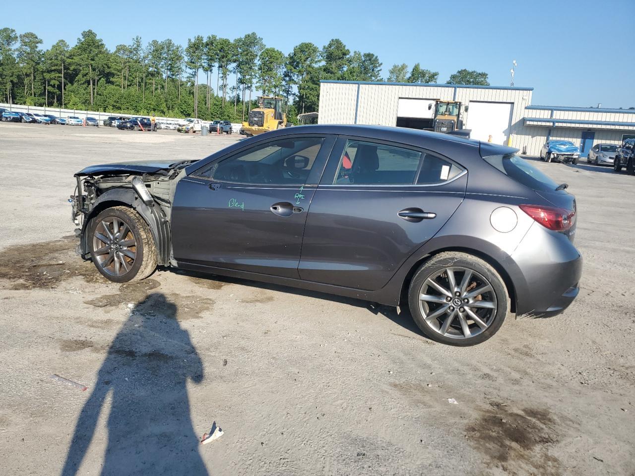 2018 Mazda 3 Touring - Фото 2